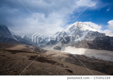 Mountains landscape near Lobuche pass, EBC trekking, Nepal 135842289