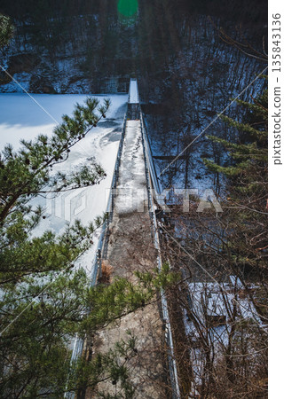 The top of Tojo Dam [Chikuhoku Village, Higashichikuma District] 135843136