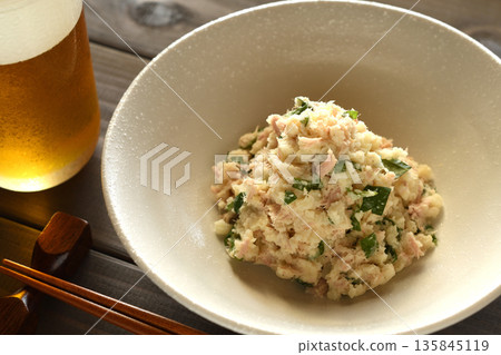 Tuna mayonnaise potato salad Tuna mayonnaise potato salad 135845119
