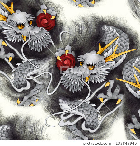 日式圖案，圖案為一隻兇猛的手繪龍。 135845949