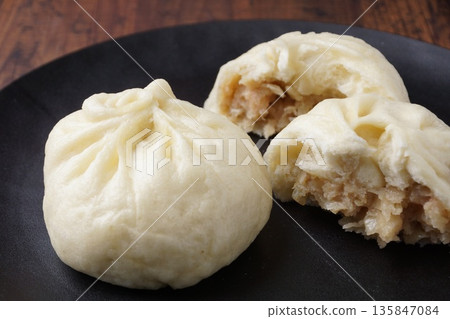 豬肉胸肉丸子 135847084