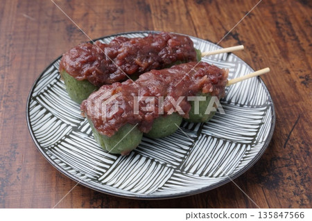艾草豆沙餃子 艾草豆沙餃子 135847566