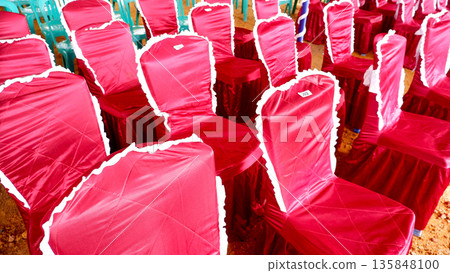 Elegant Red Wedding Chairs with White Lace Covers 135848100