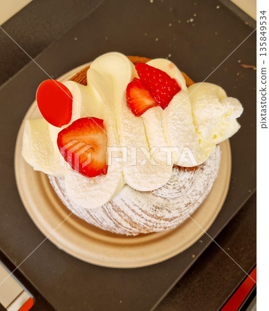 bread, cake, food 135849534
