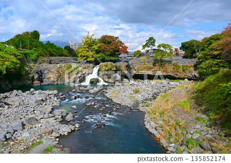Ayutsubo Falls, Izu Peninsula Geopark, Nagaizumi Town Ayutsubo Falls, Izu Peninsula Geopark, Nagaizumi Town 135852174