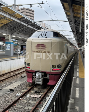 日出瀨戶 135853928