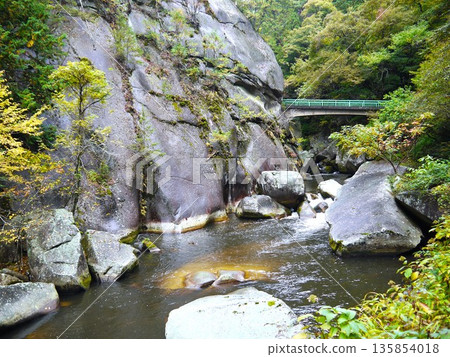 Scenic view of Shosenkyo Scenic view of Shosenkyo 135854018