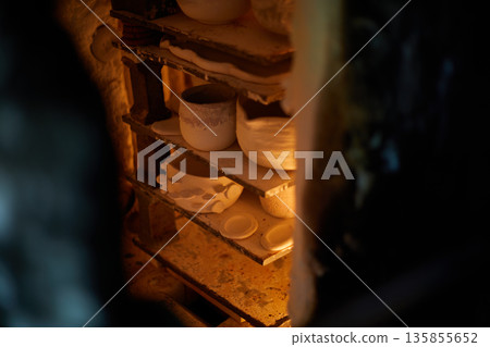 Many rustic clay in the kiln 135855652