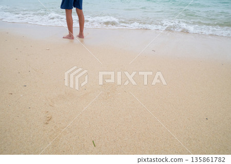 younger, blue water, ocean 135861782