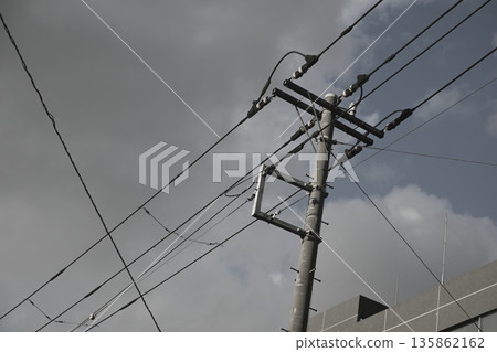 電線桿 電線桿 電線桿 電線桿 135862162