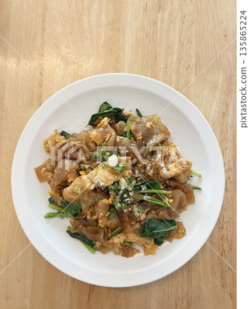 Authentic Thai Pad See Ew Stir-Fried Rice Noodles with Chicken and Chinese Broccoli 135865224