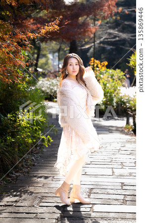 Beautiful woman  135869446