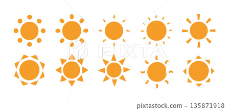 Hand-drawn vector sun icon doodle illustration 135871918