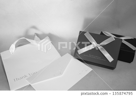 Valentine's Day chocolate gift Valentine's Day chocolate gift 135874795