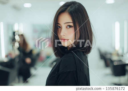 美麗的女性髮型 135876172