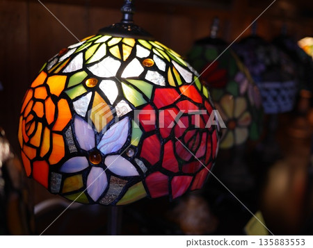 Gorgeous floral stained glass lamp 2015.2.4 Hokkaido 135883553