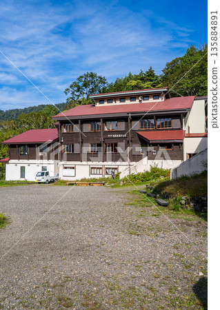 Hakuba-dake Renge Onsen Lodge Renge Onsen to Hakuba-dake Traverse in the Northern Alps Hakuba-dake Renge Onsen Lodge Renge Onsen to Hakuba-dake Traverse in the Northern Alps 135884891