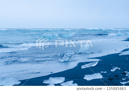 Glacial lake in southern Iceland Glacial lake in southern Iceland 135885863