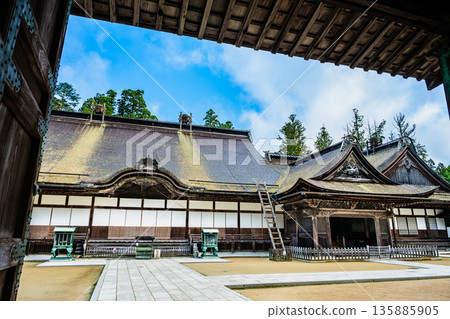 高野山金剛峰寺 - 從正門眺望主寺 135885905