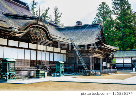 高野山金剛峰寺本殿 135886174