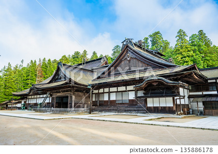 高野山金剛峰寺本殿 135886178