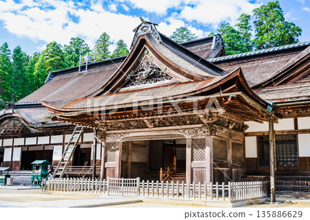 Konosan Kongoenji寺正門 135886629