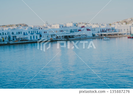 米克諾斯島美麗的風景 米克諾斯島美麗的風景 135887276