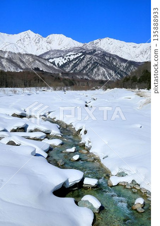Matsukawa and Shirouma Sanzan in winter Matsukawa and Shirouma Sanzan in winter 135888933