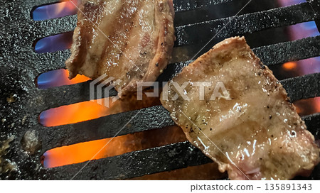  烤肉 135891343