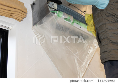 空調清洗過程中拆卸與保護零件之後 135895668