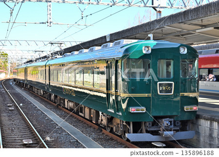 近鐵15400系列「Kagirohi」在賢島站停靠 135896188