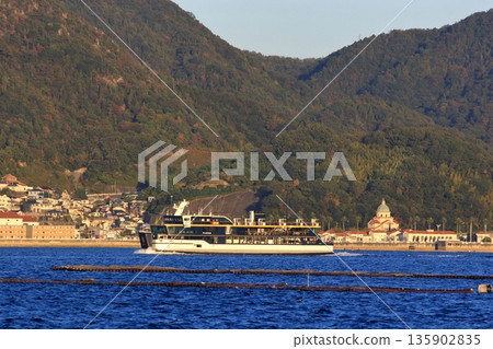 從松山旅遊港(愛媛郡)到廣島港(廣島縣)的渡輪 從松山旅遊港(愛媛郡)到廣島港(廣島縣)的渡輪 135902835