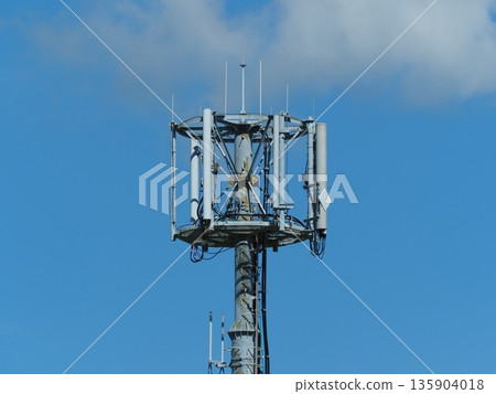 下一代通訊影像 通訊影像(無線電塔:基地台) 下一代通訊影像 通訊影像(無線電塔:基地台) 135904018