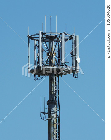 下一代通訊影像 通訊影像（無線電塔：基地台） 135904020