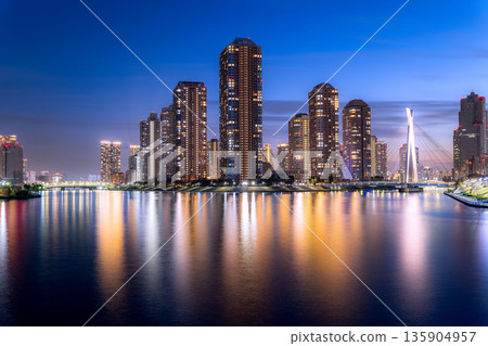 Night view from Kachidoki Bridge 135904957