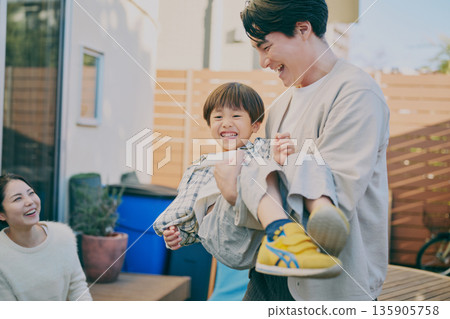 Garden Family gathering 135905758