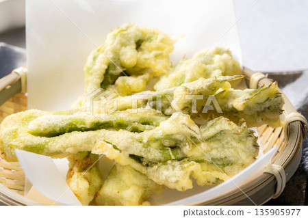 [Taste of Spring] Taranome Tempura [Nagano Prefecture] 135905977