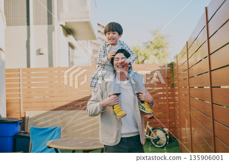 父母和孩子的肩膀車 父母和孩子的肩膀車 135906001