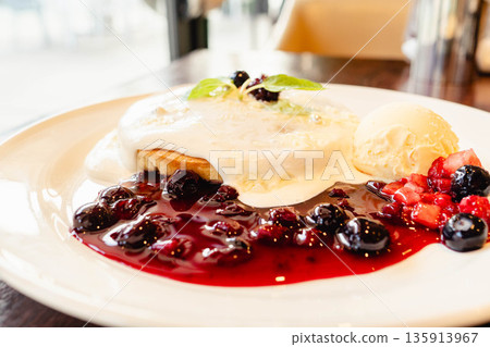 Pancake hot cake Pancake hot cake 135913967