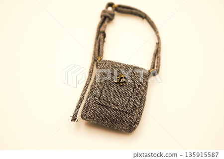 Miniature Bag 1 135915587