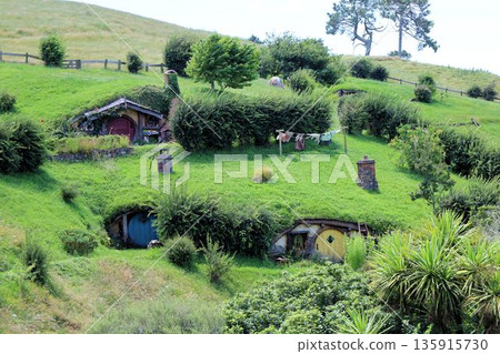 The idyllic scenery of Hobbiton [Matamata, New Zealand] 135915730