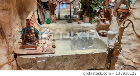 Hobbit Hole Scenery [Matamata, New Zealand] 135916122