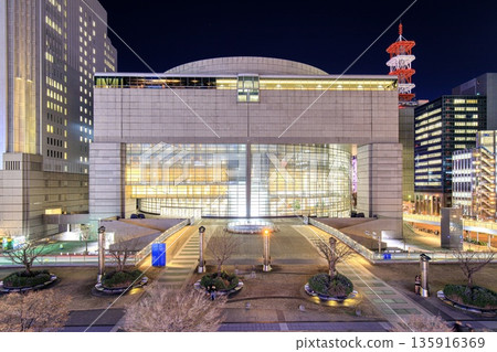 名古屋愛知藝術中心的夜景 135916369