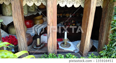 Inside a house in Hobbiton [Matamata, New Zealand] 135916451