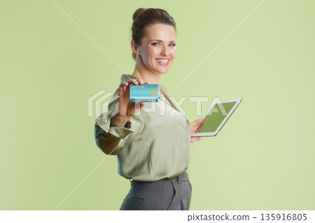 Effortless Online Shopping with Tablet 135916805