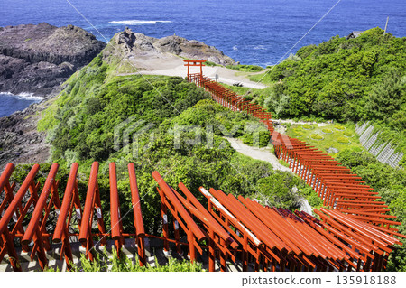 Motonosumi Shrine (Nagato City, Yamaguchi Prefecture) - a spectacular shrine with 123 red torii gates Motonosumi Shrine (Nagato City, Yamaguchi Prefecture) - a spectacular shrine with 123 red torii gates 135918188