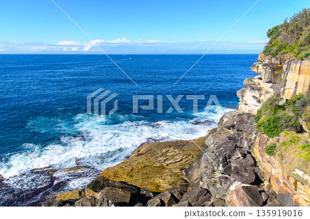Beautiful coastal scenery near Sydney, Australia 135919016