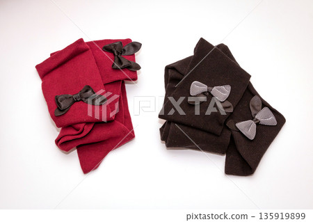 Cotton socks with decorative bows 135919899