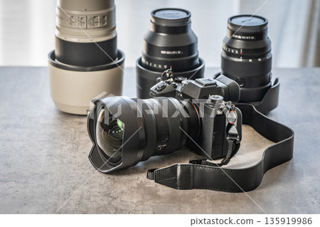 [相機] 無反光鏡單鏡頭相機與可更換鏡頭 [攝影師] 135919986