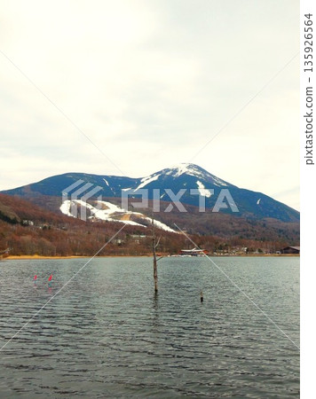Mount Tateshina seen from Lake Megami, Nagano Prefecture 2 Mount Tateshina seen from Lake Megami, Nagano Prefecture 2 135926564